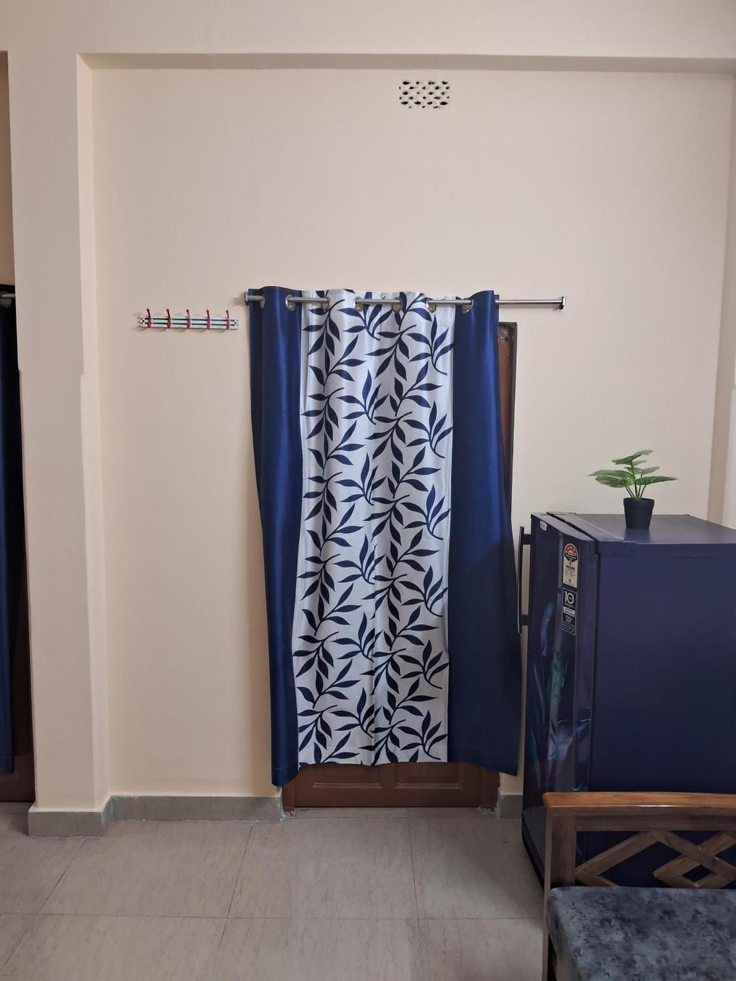 Apartment Upahar *